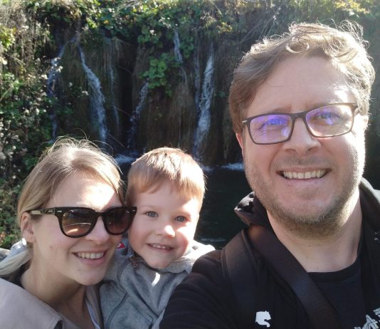 LJUBAV PREKO VEZE Upoznali se i zaljubili preko stranice katSus