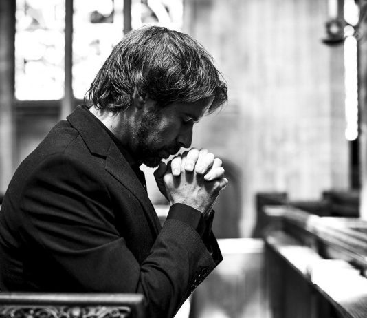 Molitva muškarca za svoju suprugu