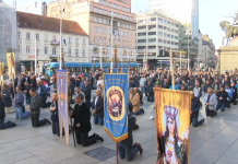 U subotu muškarci mole krunicu u Zagrebu i drugim hrvatskim gradovima