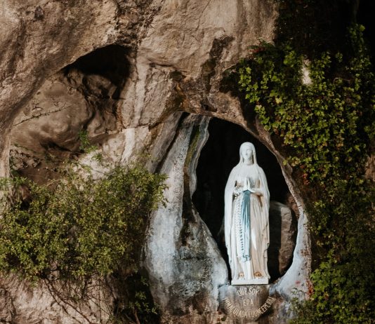 Litanije Gospi Lurdskoj