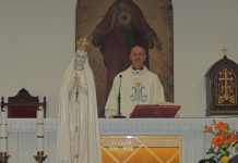 p. Mato Anić: Molitelji krunice na Trgu proroci su ovog vremena