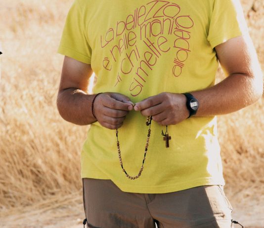 AUSTRIJSKI PSIHIJATAR Kroz krunicu shvaćamo da smo željeni od vječnosti