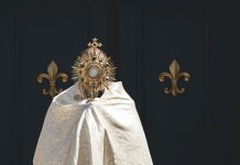 Tijelovo – blagdan Tijela i Krvi Kristove