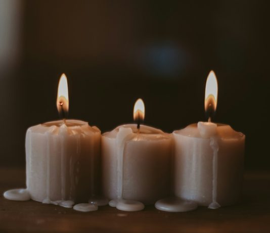 Objasnite djeci otajstvo Presvetog Trojstva pomoću svijeća