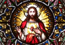 Povijesna posveta: Hrvatska Srcu Isusovu!