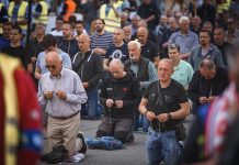 CHAT GPT SLAŽE SE S NAMA: Zašto su napadi na molitelje neprihvatljivi