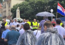 FOTO & VIDEO Usprkos kiši održana još jedna prva subota u mjesecu na Trgu