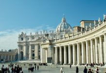 HODOČASNICI, ZNATE LI? Prolaskom kroz Sveta vrata možete do potvrde o sudjelovanju na Jubileju