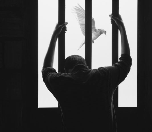 DOZNAJTE Kako izići iz ropstva pornografije