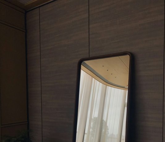 Tomislav Ivančić: Tvoje je srce tvoje zrcalo