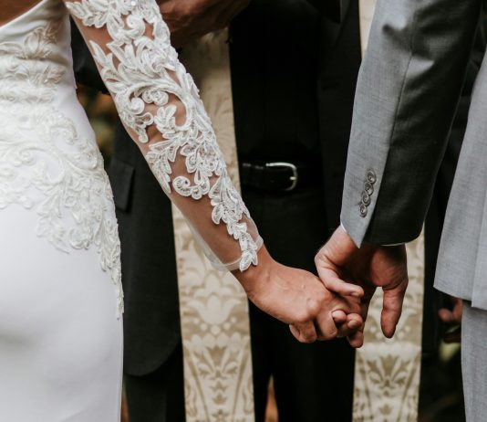 SVEĆENIK ODGOVARA Je li dozvoljeno sklapanje braka ako su pradjedovi braća?