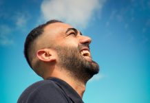 MOLITVA ZA HUMOR Daruj mi dušu kojoj je dosada tuđa…