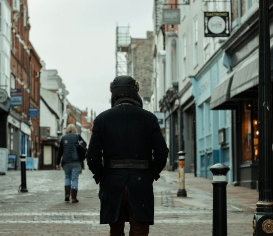 o. Krešimir Josip Bahmec: Ne osvrći se