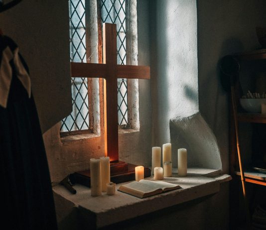 Iz Dnevnika poznatog svećenika, psihologa i egzorcista: Ovako Sotona plaši i prijeti ljudima