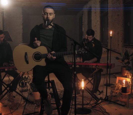 KAO RUŽA Znate li za ovu pjesmu?