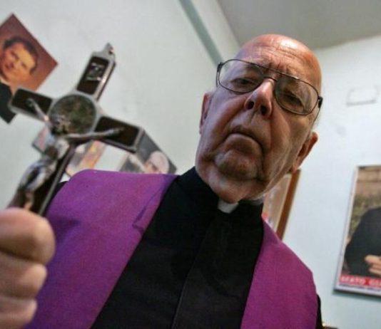 SNAŽNO Molitva Imenu Isusovu za zaštitu od bolesti i zla