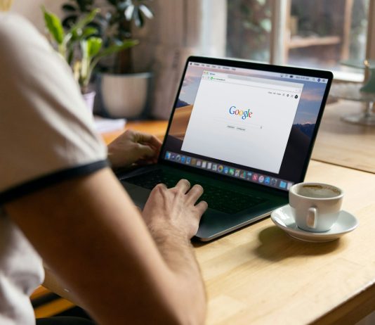 Zagovornici pobačaja žele prisiliti Google da sakrije rezultate pretraživanja za pobačaj