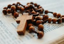 15 GOSPINIH OBEĆANJA Ako moliš krunicu…