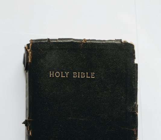 Kako je Biblija spasila život policajcu