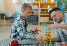 TATA OD FORMATA Igračke u odgoju djece