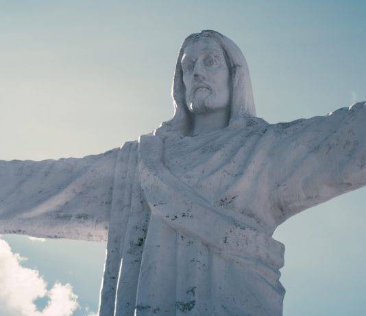 SVEĆENIK ODGOVARA Kakav je to Isusov autoritet?