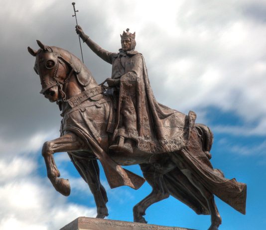 OTAC 11 DJECE, KRALJ I SVETAC: Znate li tko je?