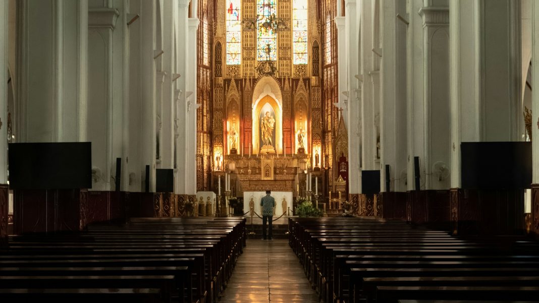 PROMISLI Sve je savršeno kad je čovjek s Bogom