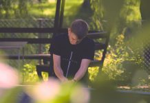 Ne idem na misu jer ne ide ni otac!