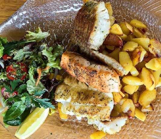 JEDNOSTAVNI RECEPTI: Oslić za Badnjak