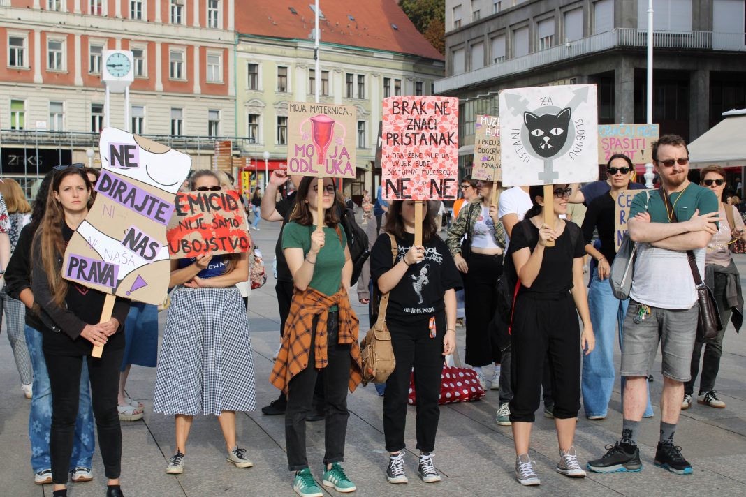 SVJEDOČANSTVO Morate odabrati stranu jer po plodovima ćete ih prepoznati