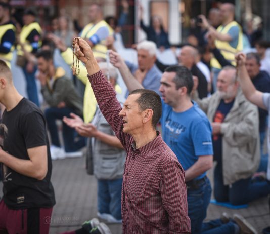 SVJEDOČANSTVO Ne smatram da molitelji na trgovima žele ograničiti moja ženska prava