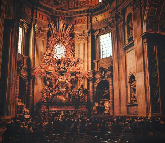 ZNATE LI Zašto u došašću ne pjevamo Slavu?