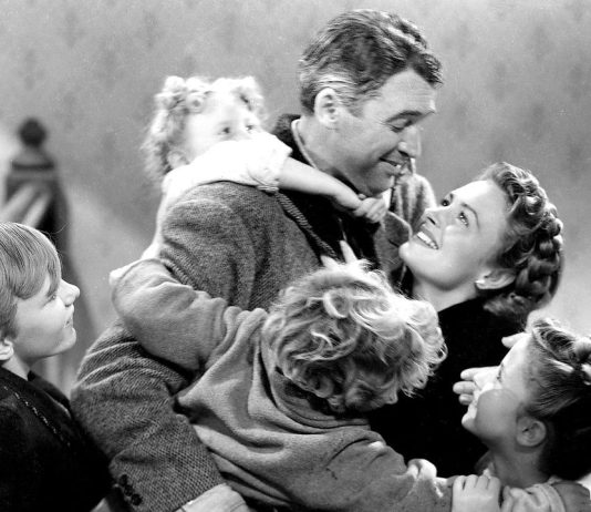 MORATE POGLEDATI Divan život