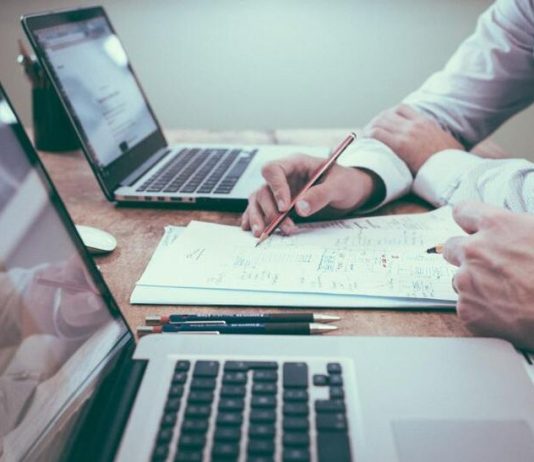 Koje su razlike između paušalnog i običnog obrta?