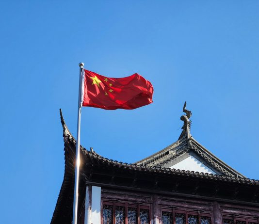 KINA: Vlasti nude novac za uhićenje kršćana