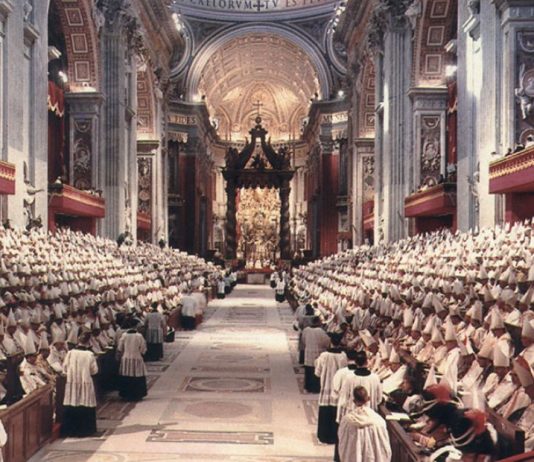 PRVI I DRUGI VATIKANSKI SABORI: Što se dogodilo na njima?