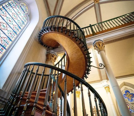 Čudesne stube svetog Josipa u Kapeli od Loretta