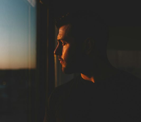 Mladiću, zapovijedam ti: Ustani!