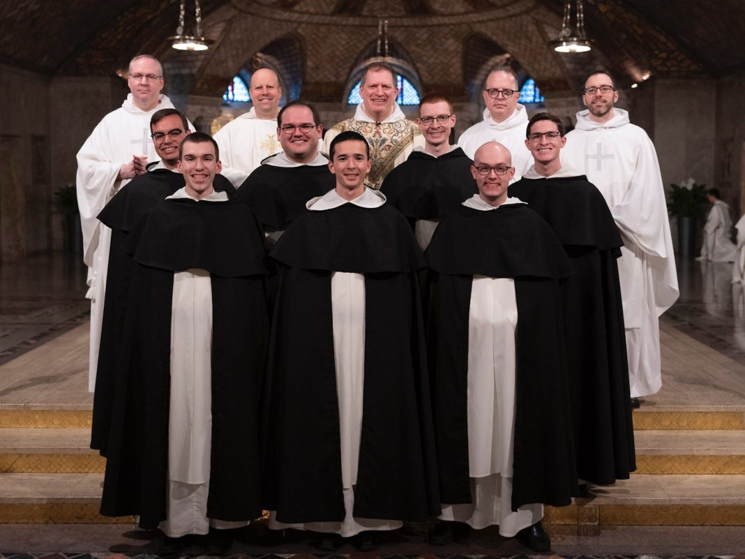 DOZNAJTE Što krasi dominikansku obitelj?