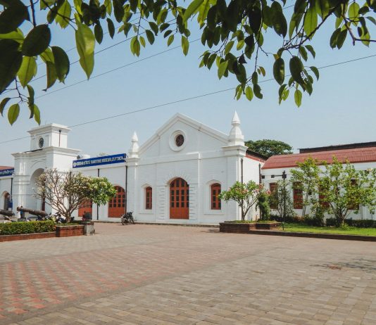 Novi napad na kršćane: Napadači oskvrnuli Biblije