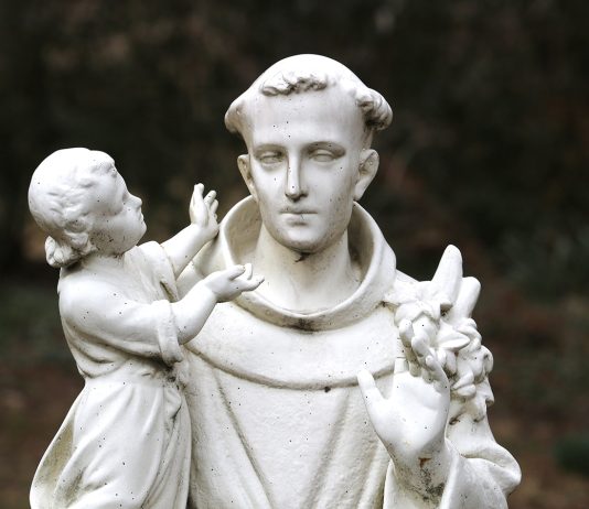 MOLITVA SV. ANTUNU Znate li za ovu molitvu svecu svega svijeta?