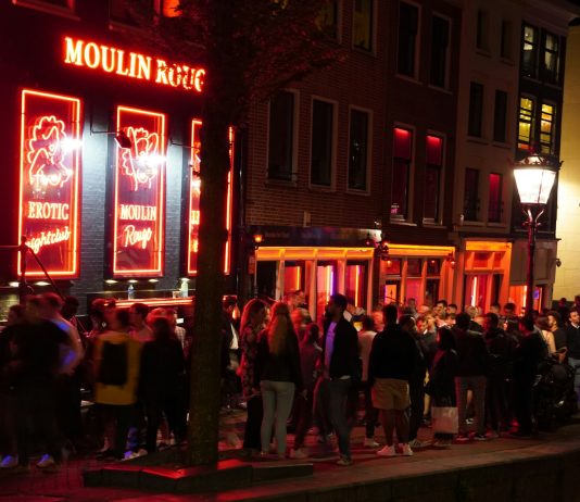 OSUDILI SU GA, A ONDA… Svetac koji je ulazio u bordel