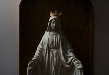 ZNATE LI ZA OVU POBOŽNOST? Krunica Majci svih naroda