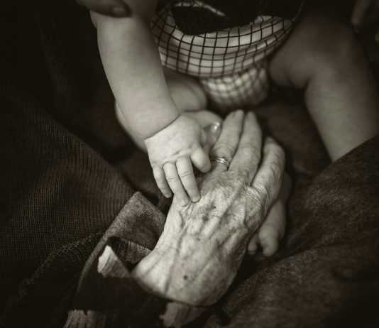 Odlaze generacije koje su nam dale život…