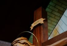 GLUHA NEDJELJA Duboko smo u korizmi