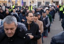 I ove prve subote muškarci mole krunicu na 30 lokacija diljem Lijepe Naše