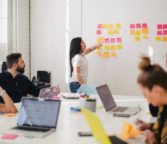 PRIJAVI SE Ljetna škola vodstva