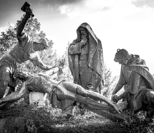 O grešniče, Bog za tebe umire od ljubavi