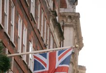 VELIKA BRITANIJA: Sve češći primjeri posvajanja djece homoseksualnih parova