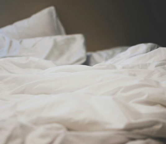 VAŽAN ASPEKT MUŽEVNOSTI: Redovito mijenjaj posteljinu!